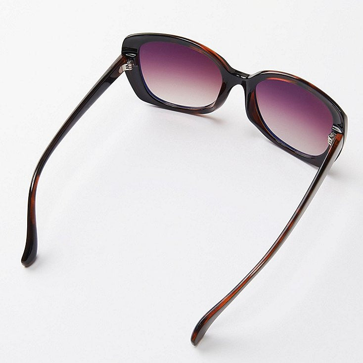 SQUARE SUNGLASSES