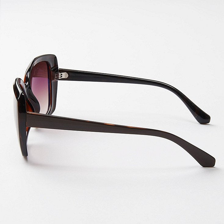 SQUARE SUNGLASSES